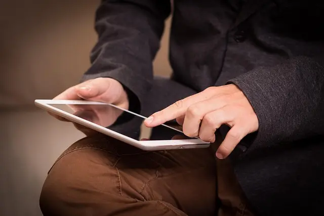 Tendances 2026 dans la recherche d'informations de contact