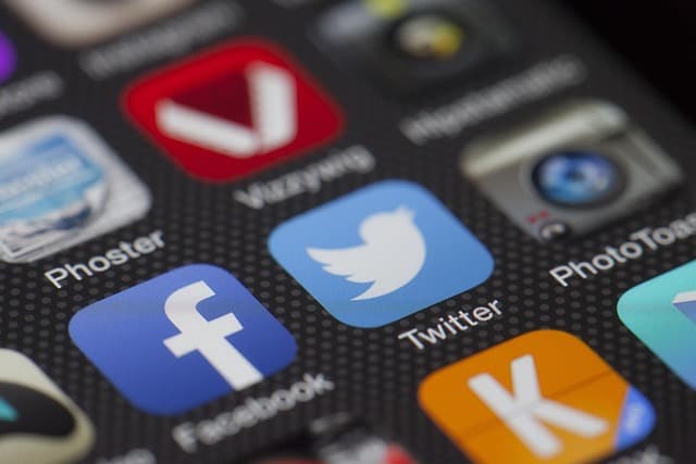 Les tendances de la recherche d'informations de contact en 2026