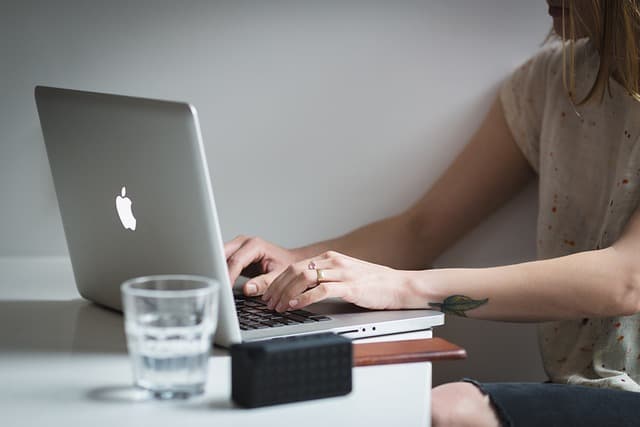 Comment trouver facilement l'adresse e-mail d'un contact